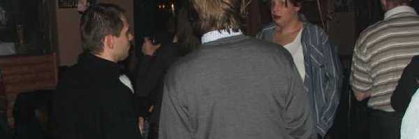 /friends/party/04szilv/photos/photo011.jpg
