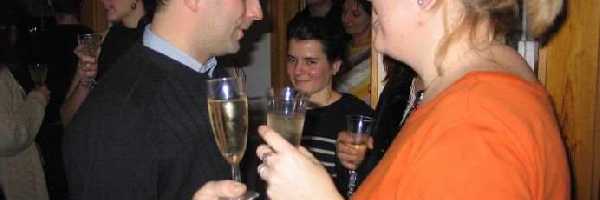 /friends/party/04vikinn/photos/photo038.jpg