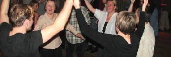/friends/party/051119/photos/photo056.jpg