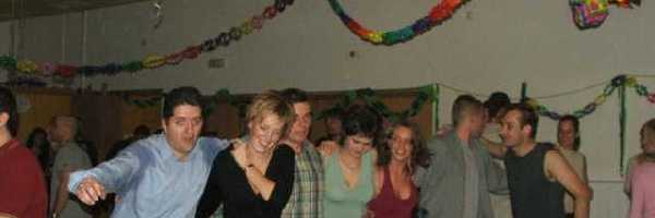 /friends/party/051119/photos/photo066.jpg