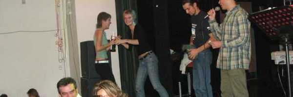 /friends/party/051119/photos/photo086.jpg