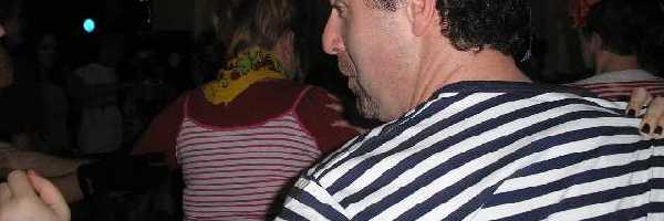 /friends/party/060212/photos/photo007.jpg