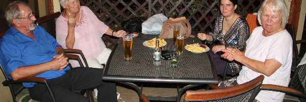 /friends/party/150918/photos/img_0435.jpg