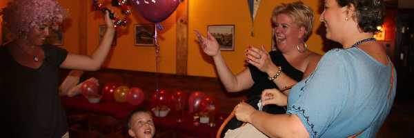 /friends/party/150918/photos/img_0492.jpg