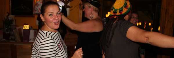/friends/party/150918/photos/img_0495.jpg