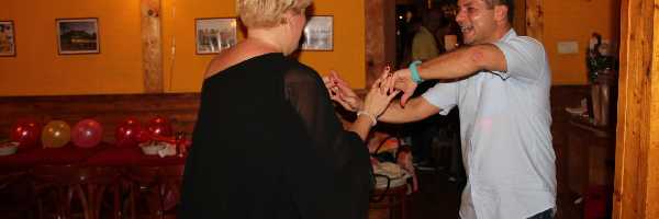 /friends/party/150918/photos/img_0561.jpg