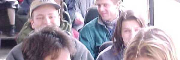 /friends/party/xxtura/photos/photo005.jpg