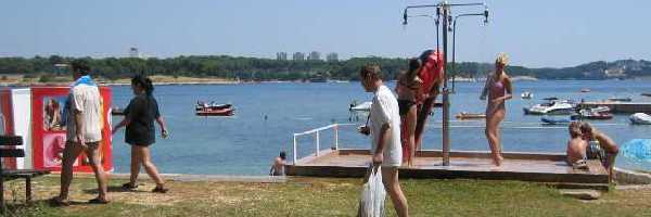 /friends/water/05pula2/photos/photo021.jpg
