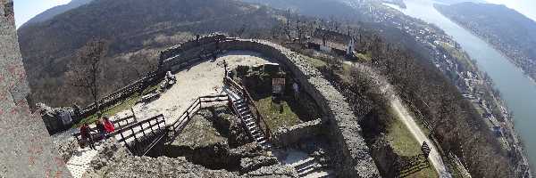 /friends/workplace/visegrad/photos/dsc00400.jpg